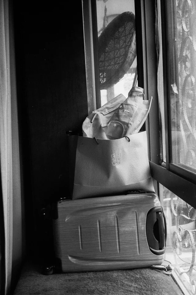 Photograph 27 from the Simulacra collection